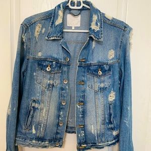 Zara Frayed Denim Jacket 🦋